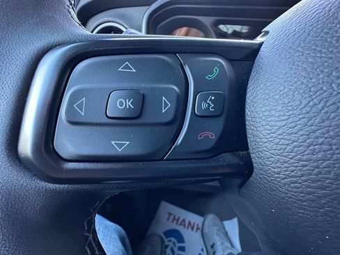 Used 2026 Jeep Wrangler Unlimited Rubicon AWD/4WD image 24