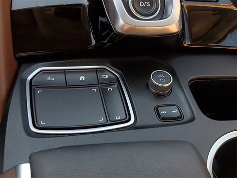 Certified 2024 Acura MDX SH-AWD w/ Technology Package image 31