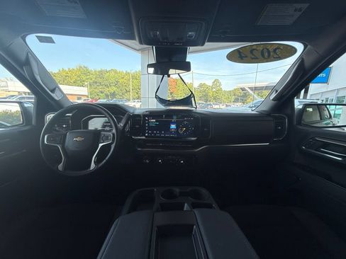 Used 2024 Chevrolet Silverado 1500 LT AWD/4WD image 20