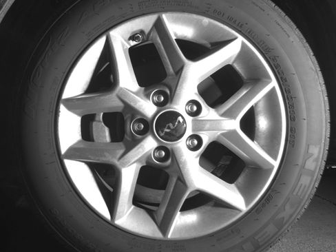 Used 2025 Kia Soul LX w/ LX Technology Package FWD image 23