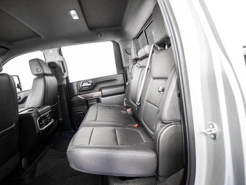 Used 2020 Chevrolet Silverado 2500 LTZ w/ LTZ Plus Package image 9