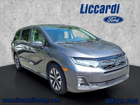 Used 2025 Honda Odyssey EX-L image 1