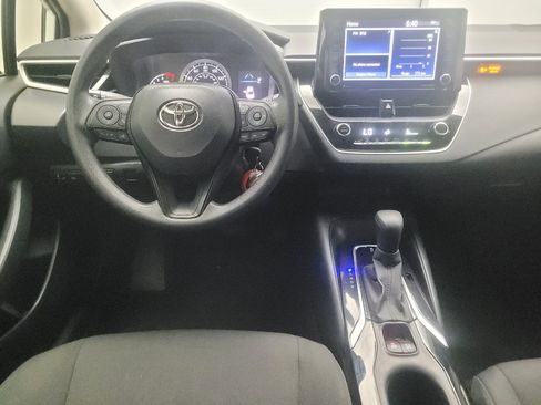 Used 2022 Toyota Corolla LE FWD image 22