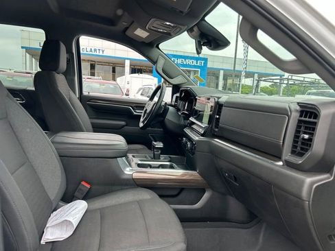 Used 2024 Chevrolet Silverado 1500 RST w/ Protection Package AWD/4WD image 32