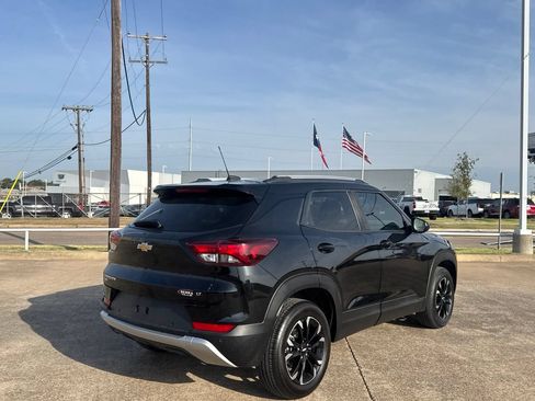 Used 2021 Chevrolet TrailBlazer LT w/ Convenience Package AWD/4WD image 22