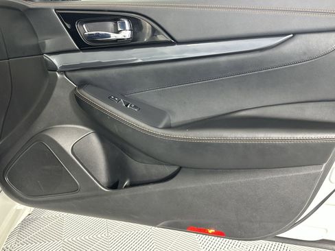 Certified 2023 Nissan Maxima SR w/ Sport Mat Group FWD image 31