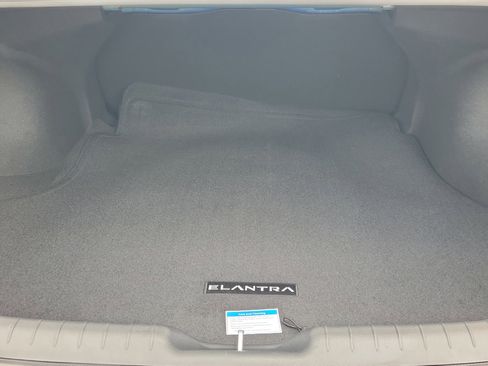 New 2026 Hyundai Elantra Blue image 8