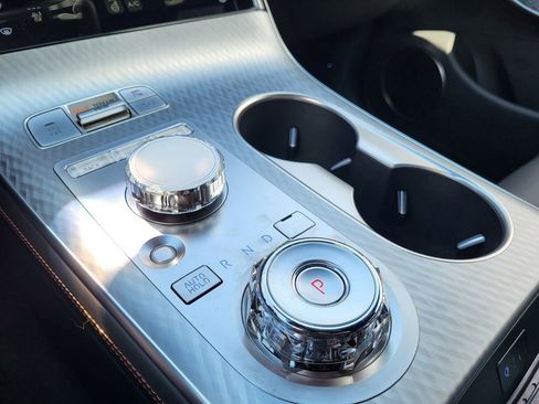New 2026 Genesis GV70 2.5T Sport Prestige AWD/4WD image 23