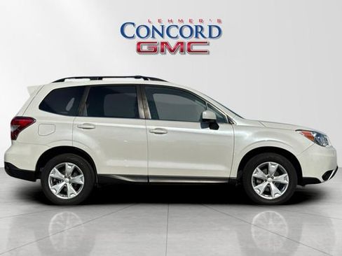 Used 2016 Subaru Forester 2.5i Limited image 3