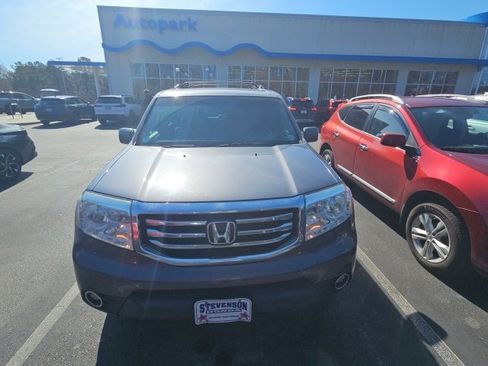 Used 2015 Honda Pilot EX image 2