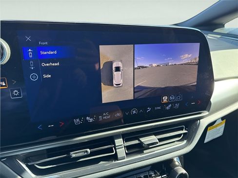 New 2026 Chevrolet Equinox EV RS image 27