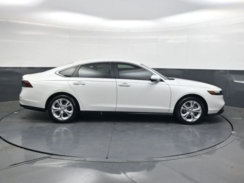 New 2026 Honda Accord LX image 3