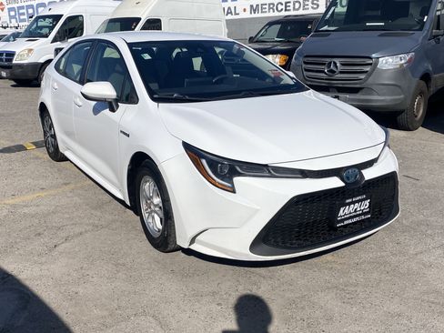 Used 2020 Toyota Corolla LE FWD image 7