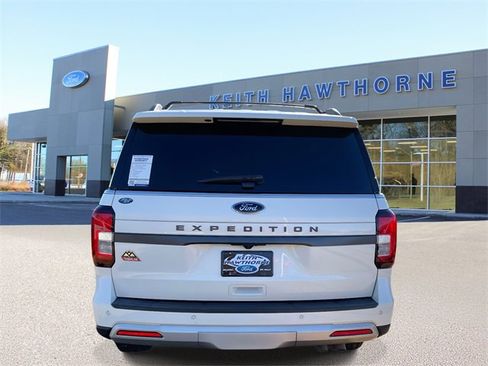 Certified 2022 Ford Expedition Timberline image 5
