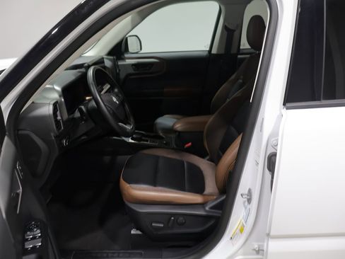 Used 2025 Ford Bronco Sport Outer Banks w/ Outer Banks Tech Package+ image 9