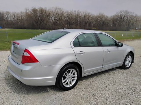 Used 2012 Ford Fusion S FWD image 8