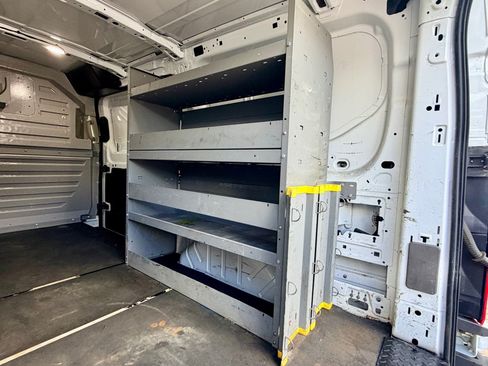 Used 2021 Ford Transit 250 Low Roof RWD image 17
