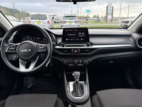 Certified 2023 Kia Forte LXS image 12