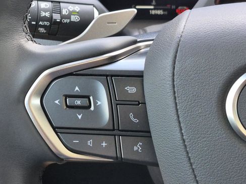 Used 2025 Lexus GX 550 w/ Accessory Package (2T) AWD/4WD image 30