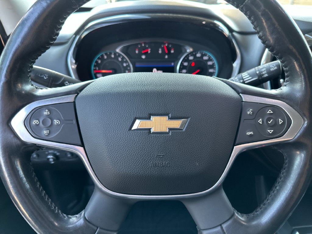 Used 2021 Chevrolet Traverse LT FWD image 23