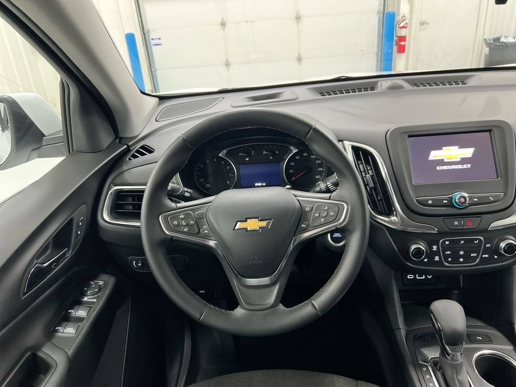 Used 2024 Chevrolet Equinox LT FWD image 11