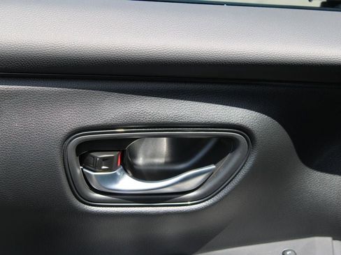 New 2026 Honda HR-V Sport image 17