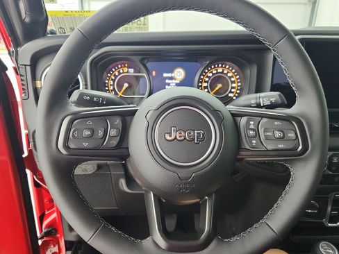 New 2025 Jeep Gladiator Sport image 6