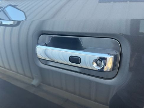 Used 2021 Ford F250 Platinum w/ FX4 Off-Road Package image 51