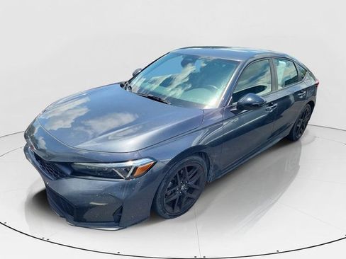 Used 2025 Honda Civic Sport image 5