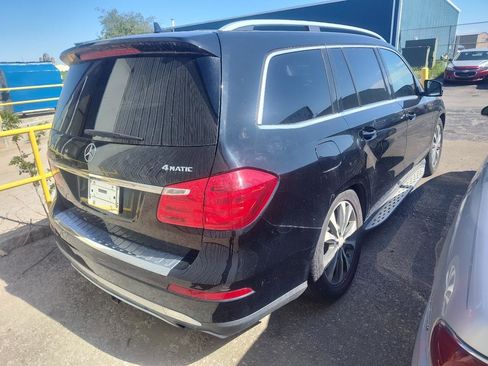 Used 2013 Mercedes-Benz GL 450 4MATIC image 4