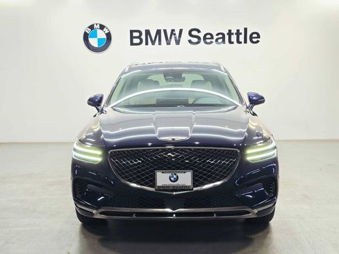 Used 2022 Genesis GV70 2.5T w/ Advanced Package AWD/4WD image 6