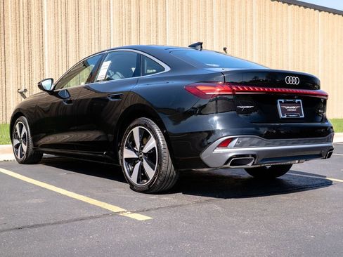 Used 2025 Audi A5 2.0T Premium Plus w/ Premium Plus AWD/4WD image 6