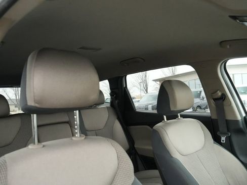 Used 2022 Hyundai Santa Fe SEL image 14