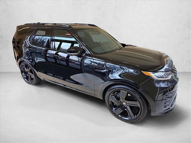 Used 2025 Land Rover Discovery Dynamic SE AWD/4WD image 4