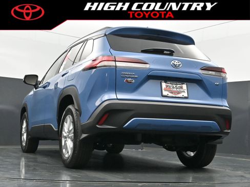 New 2026 Toyota Corolla Cross LE FWD image 38
