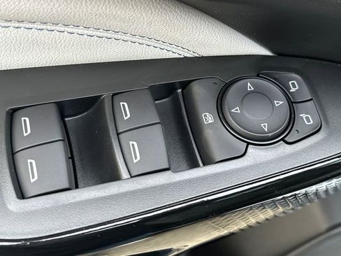 New 2026 Chevrolet Trax LT w/ Driver Confidence Package image 18