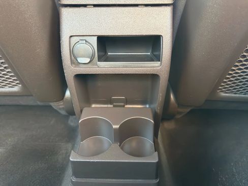 Used 2010 Chevrolet Malibu LS image 24