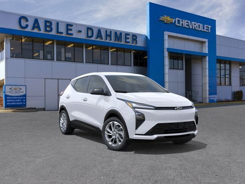 New 2027 Chevrolet Bolt LT w/ Comfort Package FWD image 15
