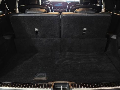 Used 2022 Mercedes-Benz GLS 450 4MATIC image 21