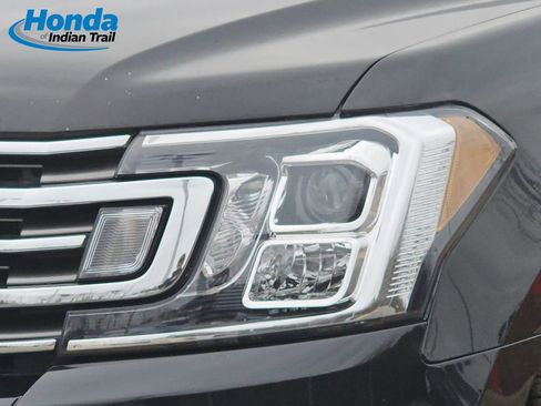 Used 2019 Ford Expedition Max XLT w/ Equipment Group 201A image 31