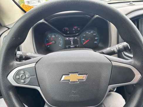 Used 2018 Chevrolet Colorado W/T w/ Custom Special Edition image 16