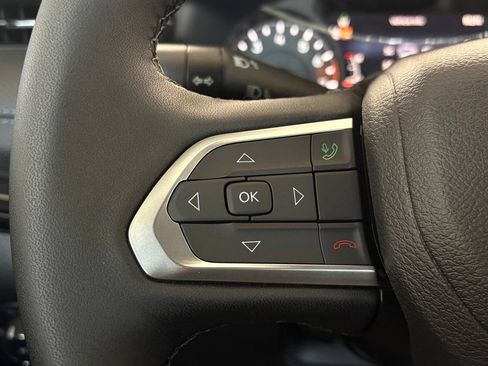 New 2026 Jeep Compass Latitude AWD/4WD image 13