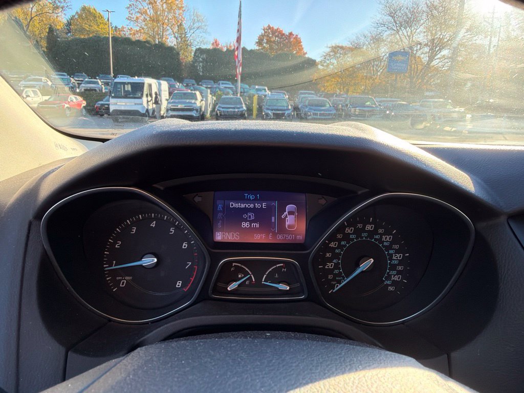 Used 2012 Ford Focus SE FWD image 10