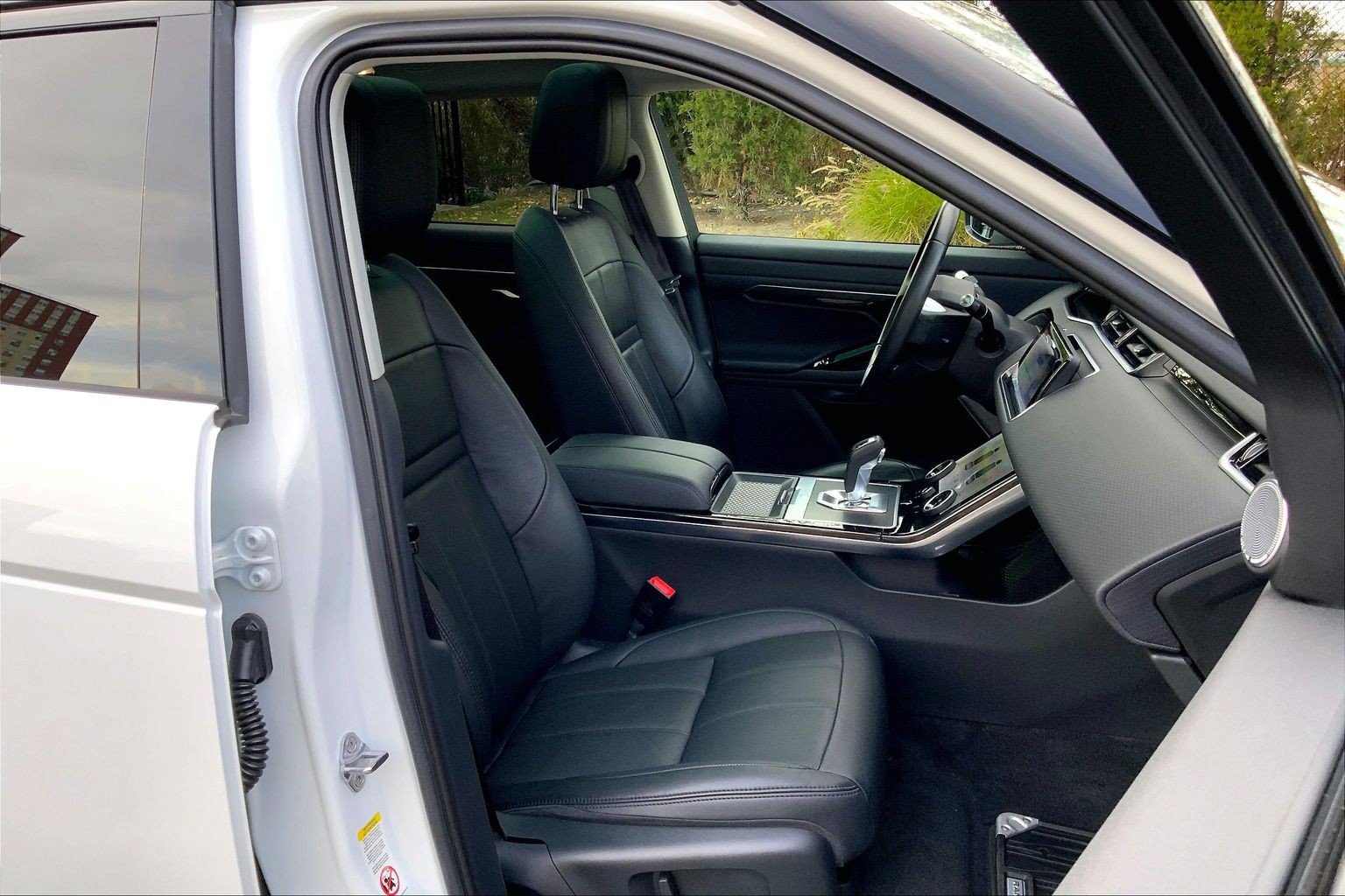 Used 2020 Land Rover Range Rover Evoque S AWD/4WD image 8