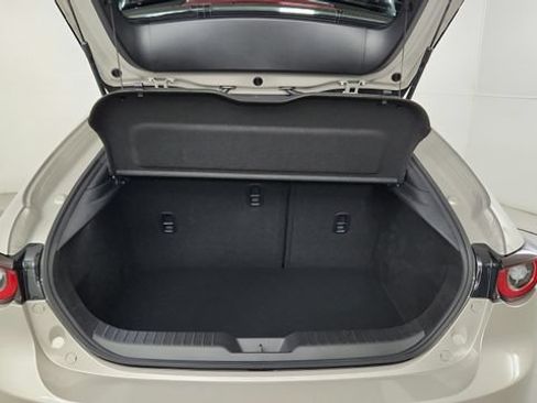 New 2025 MAZDA MAZDA3 Hatchback w/Premium Plus Pkg AWD/4WD image 35