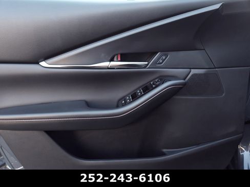 Used 2025 MAZDA CX-30 AWD 2.5 S w/ Preferred Package image 23