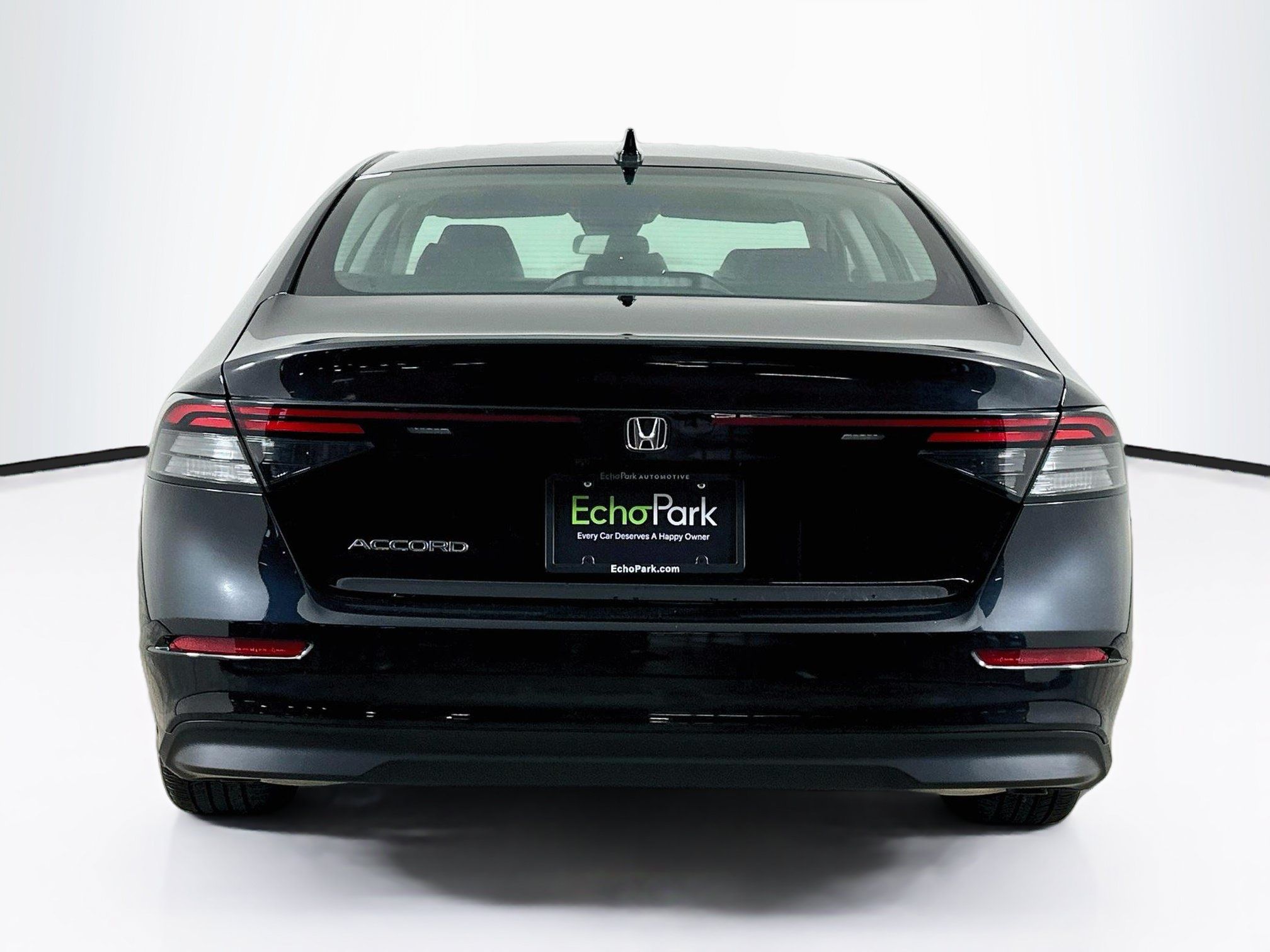 Used 2025 Honda Accord SE image 7