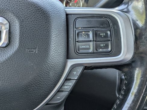 Used 2021 RAM 2500 Big Horn w/ Level 1 Equipment Group AWD/4WD image 21