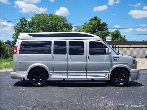 Used 2021 GMC Savana 2500 LS w/ Enhanced Convenience Package RWD image 6