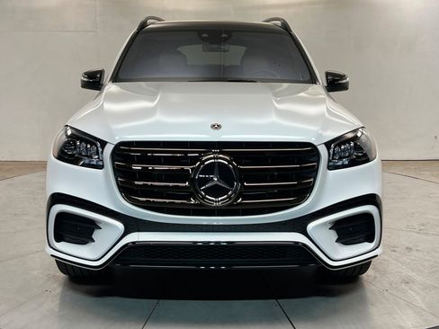 New 2026 Mercedes-Benz GLS 450 4MATIC image 8